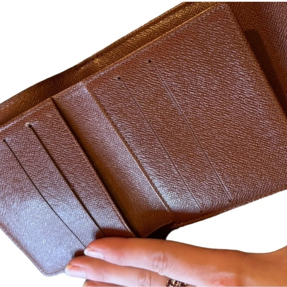 Louis Vuitton vintage bifold wallet snaps brown logo/gold hardware - Picture 10 of 13